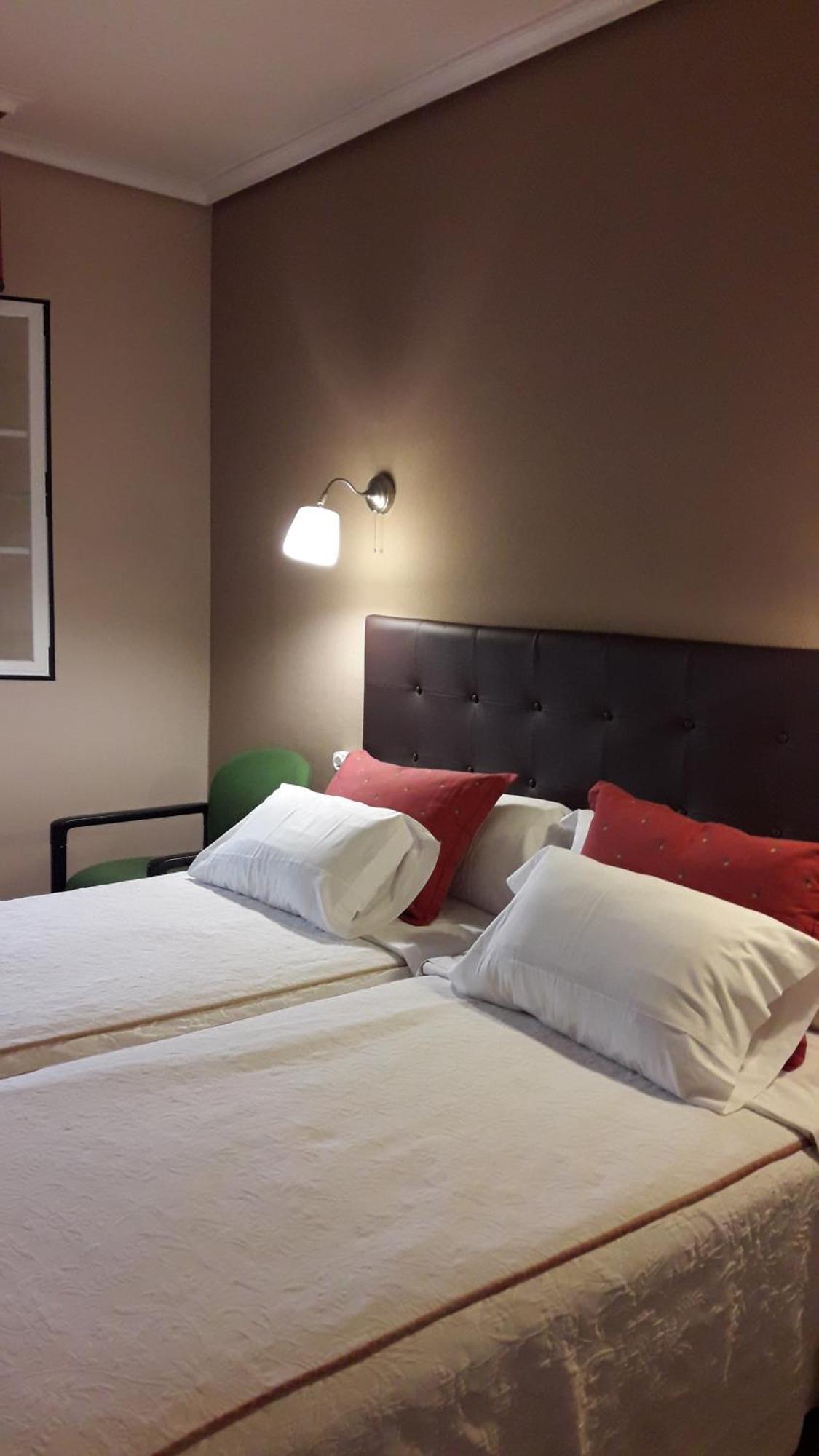 Hostal Martin - Sanabria Ribadelago Kültér fotó