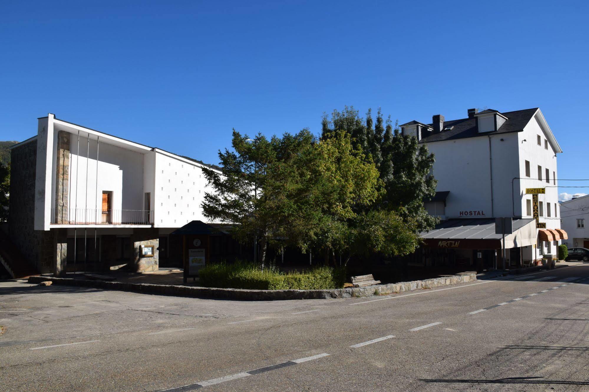 Hostal Martin - Sanabria Ribadelago Kültér fotó